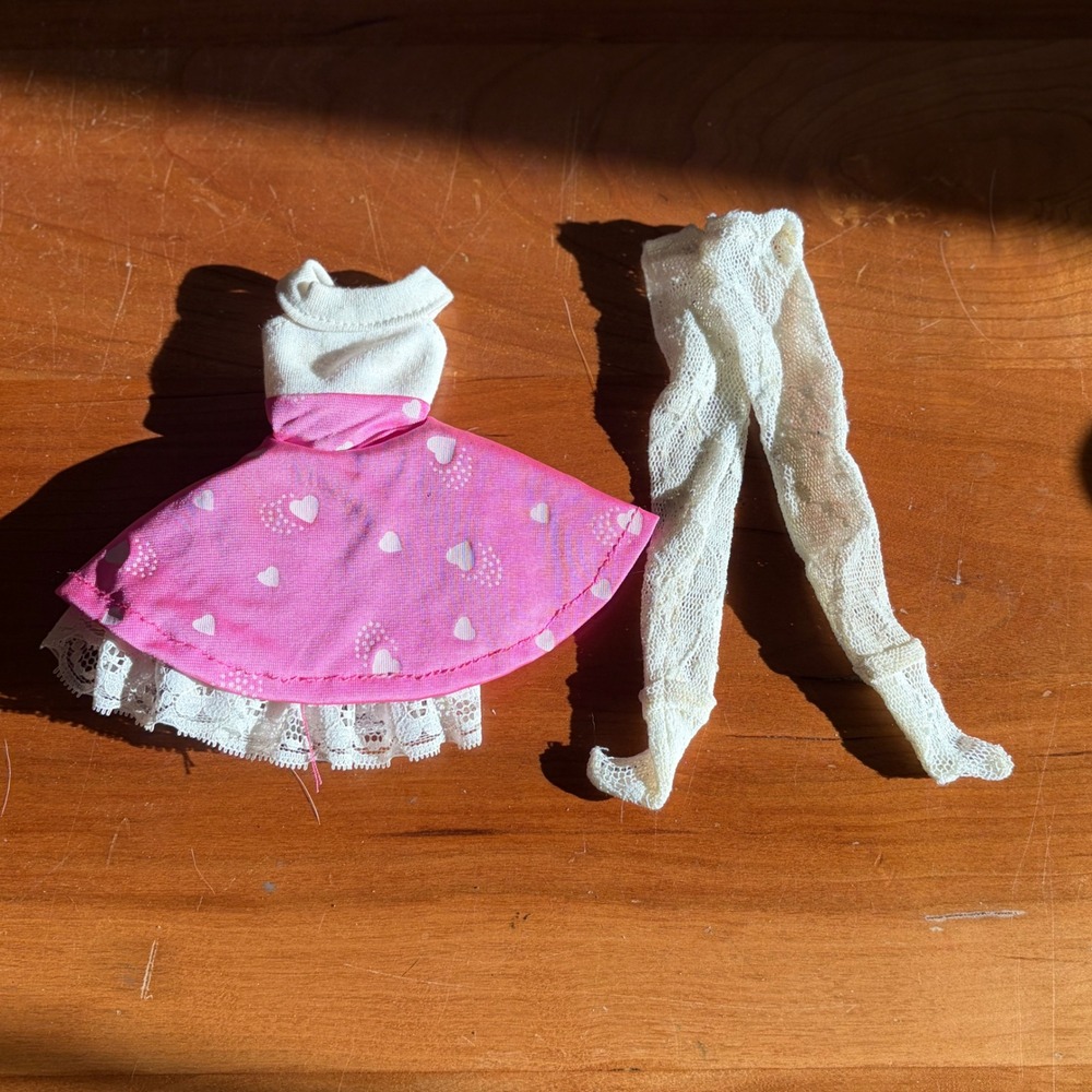 Vintage 1987 Mattel Barbie Maxie Pink Heart Dress & White Lace Tights Outfit Set